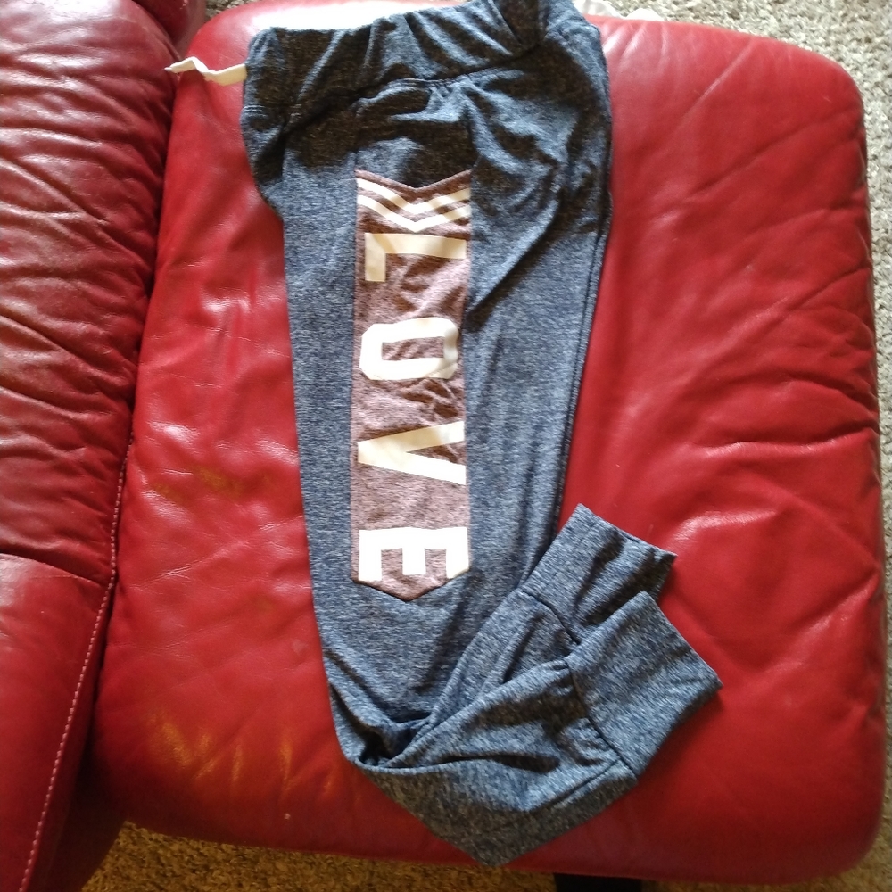 Women's joggers - Picture 2 of 4